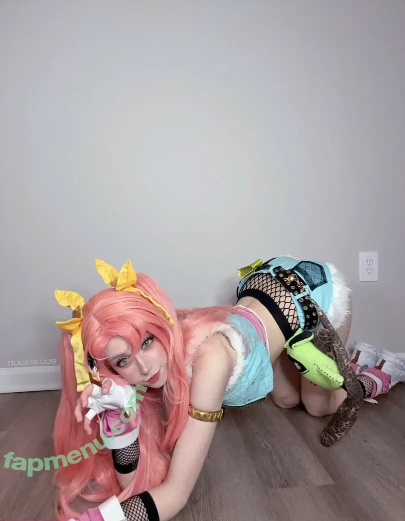 Duckie.Cos nude photo #0338 (Lexi / darlingducky / duckie_cos)