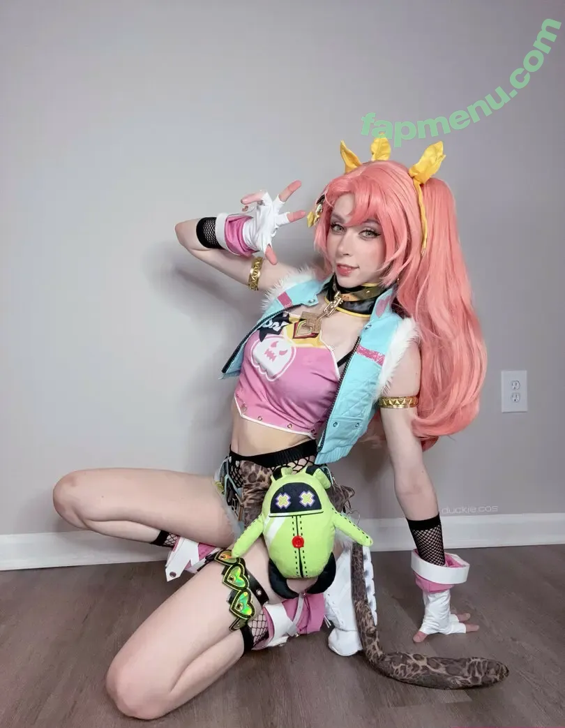 Duckie.Cos nude photo #0339 (Lexi / darlingducky / duckie_cos)