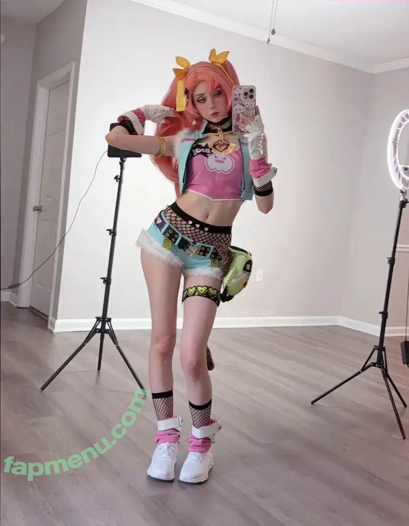 Duckie.Cos nude photo #0340 (Lexi / darlingducky / duckie_cos)