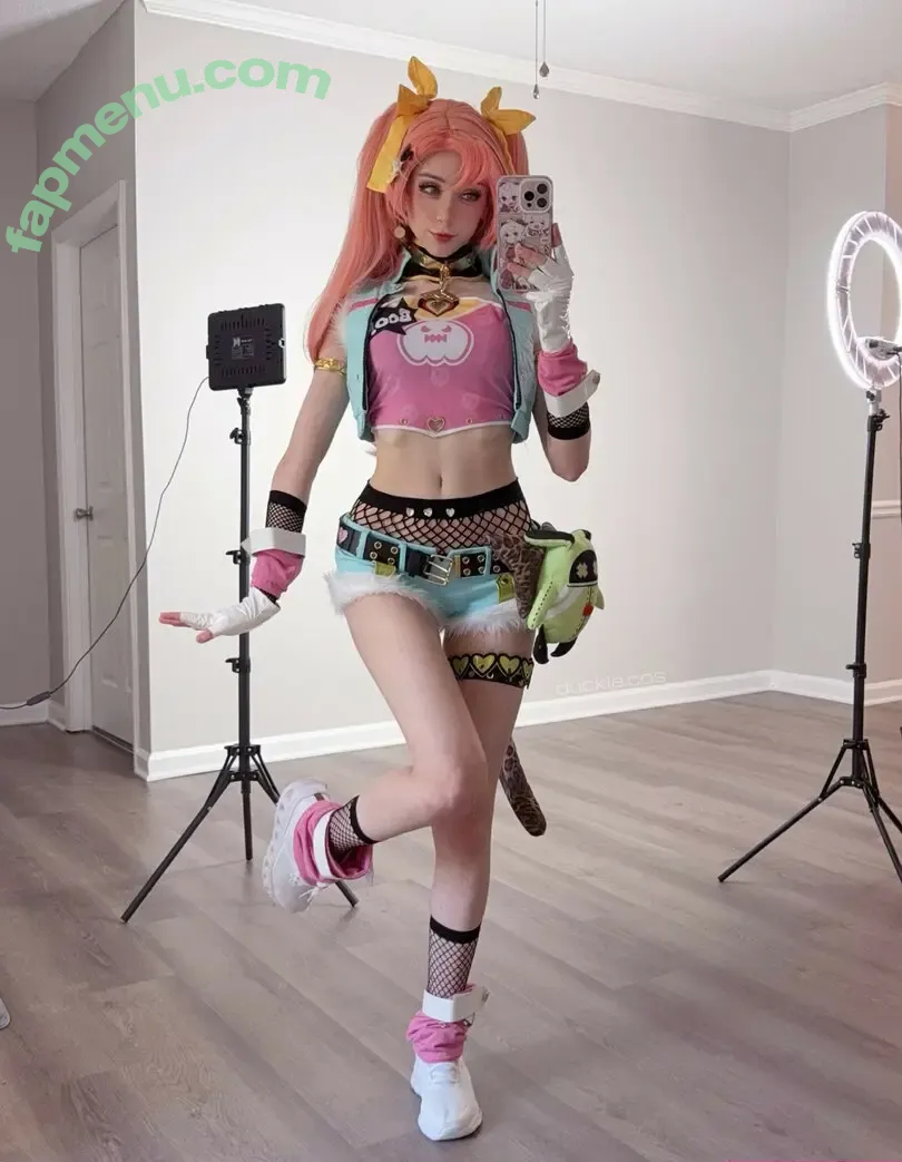 Duckie.Cos nude photo #0341 (Lexi / darlingducky / duckie_cos)