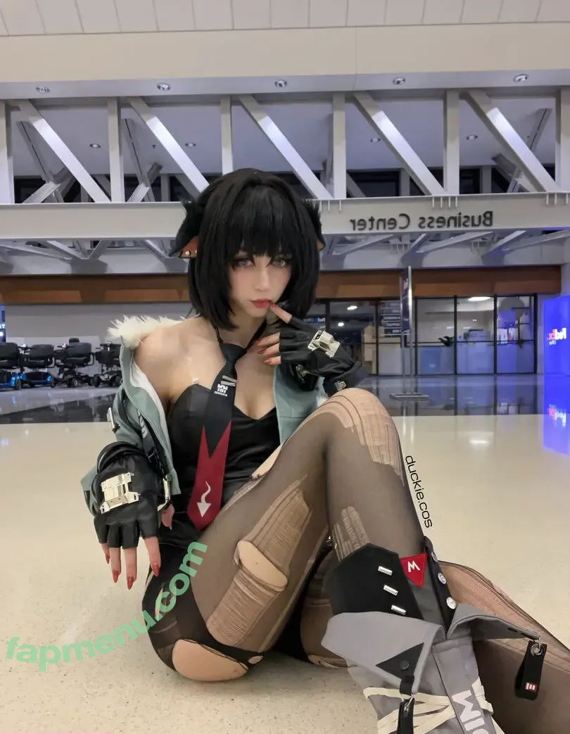 Duckie.Cos nude photo #0413 (Lexi / darlingducky / duckie_cos)
