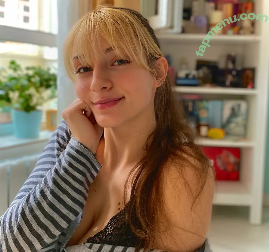 Duckiedoll nude photo #0018 (Duckiedoll)