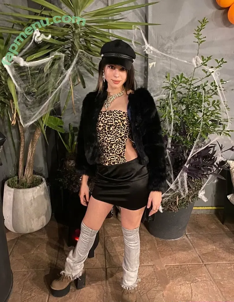 dulcineakhalifa nude photo #0026 (dulcineanuevo)