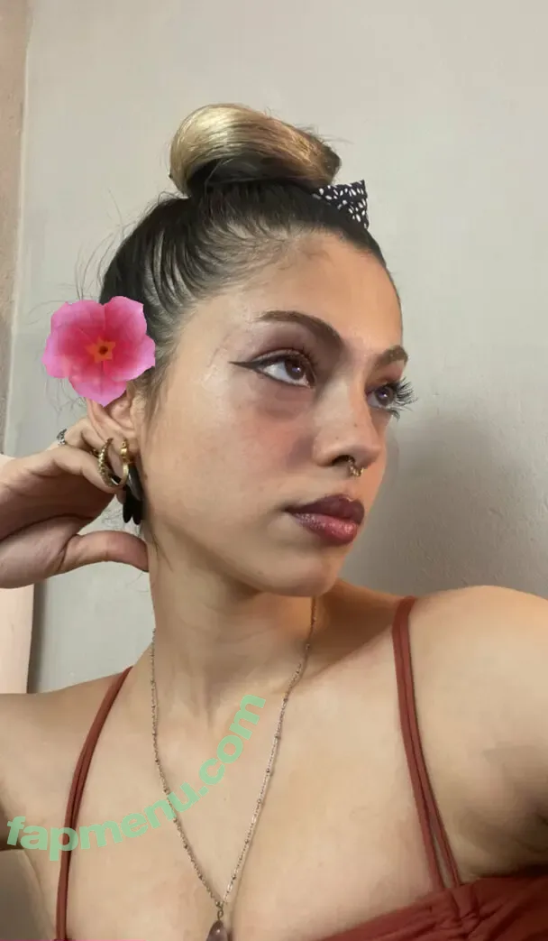 dulcineakhalifa nude photo #0031 (dulcineanuevo)