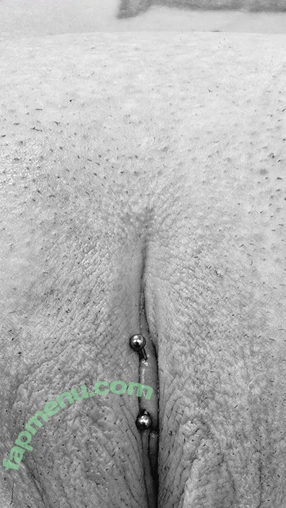 dumigan1993 nude photo #0013 (dumigan1993)