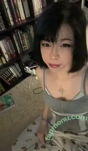 dummi.gf / kariwahh nude photo #0005