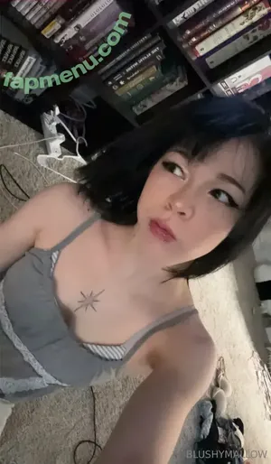 dummi.gf / kariwahh nude photo #0006