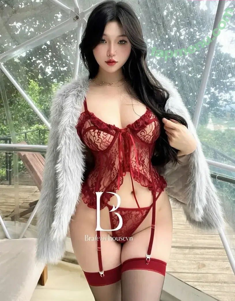 Duyenn Hipp nude photo #1663 (duyenn.hipp)