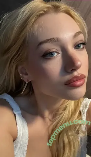Duygu German / duygu.grmn nude photo #0020