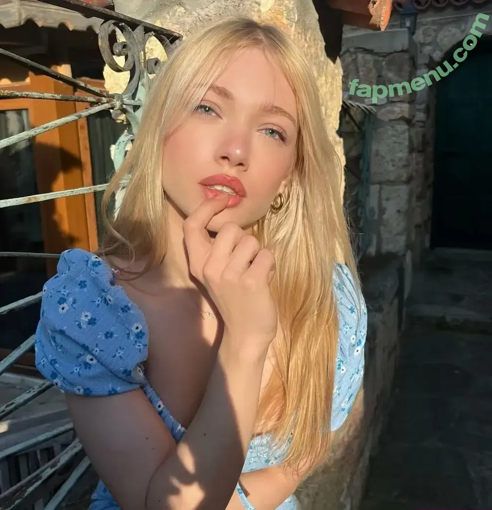 Duygu German nude photo #0025 (duygu.grmn)