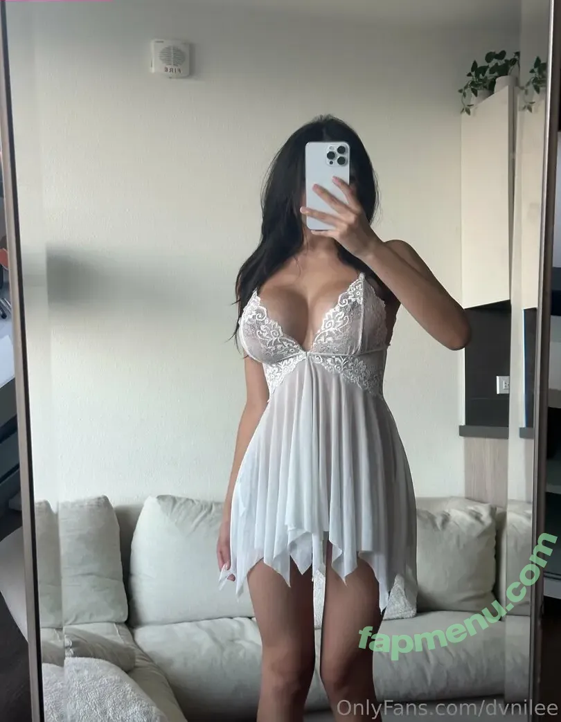 dvnilee nude photo #0005 (dvni.lee)