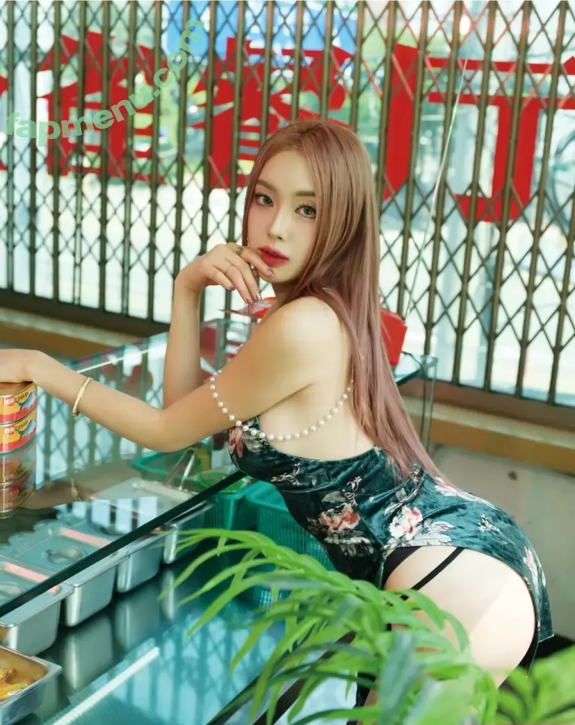 e.l.2.a nude photo #0012 (엘라 Ella)