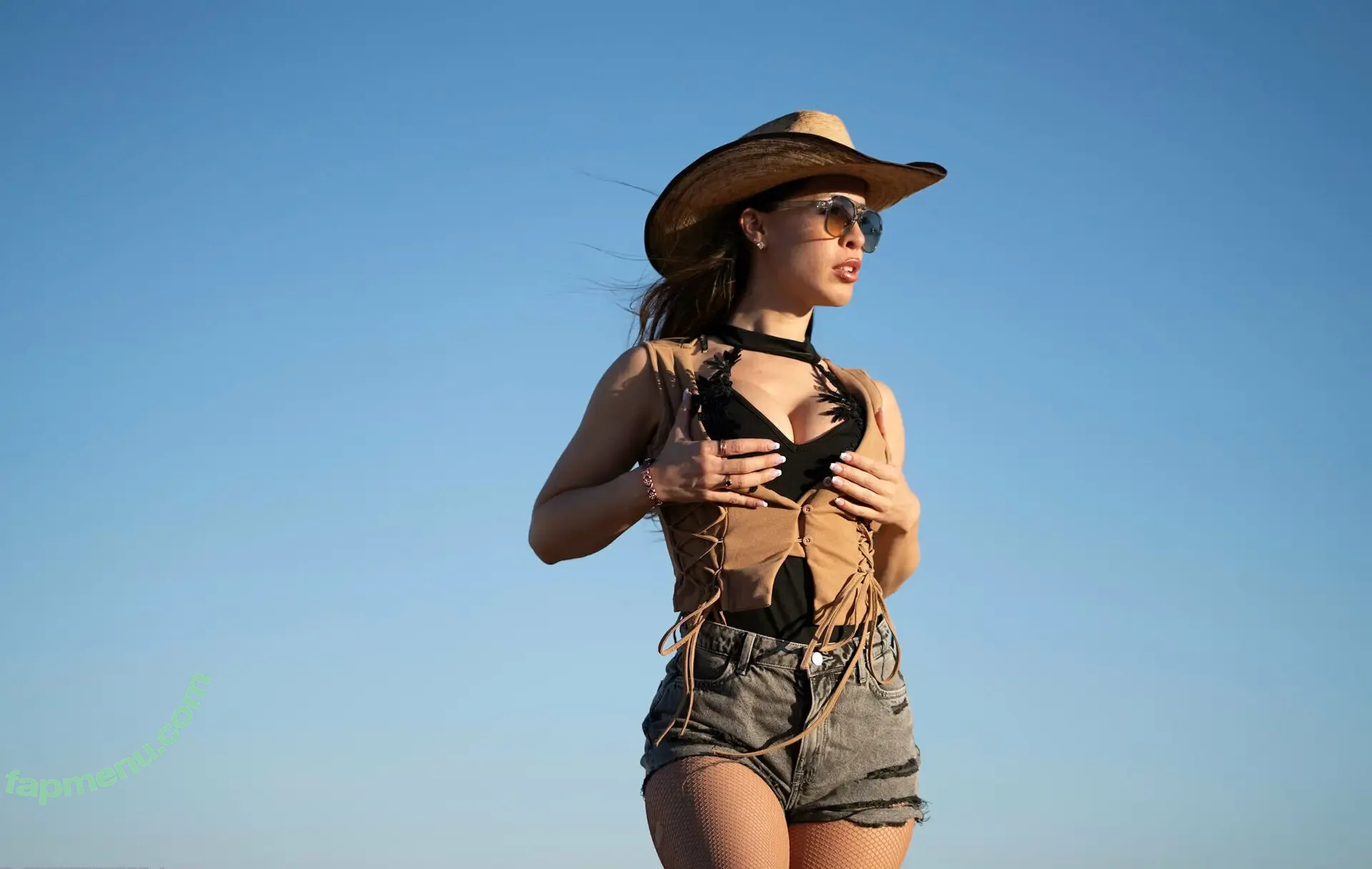 earthlyalien nude photo #0130 (_earthlyalien_)