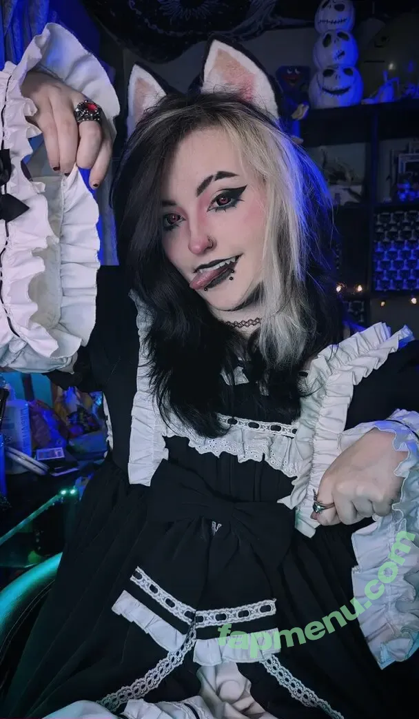 Easygoinggoth nude photo #0034 (Easygoinggoth)