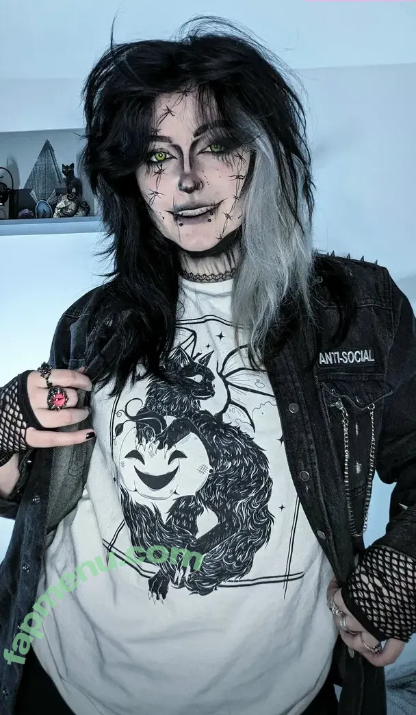 Easygoinggoth nude photo #0037 (Easygoinggoth)