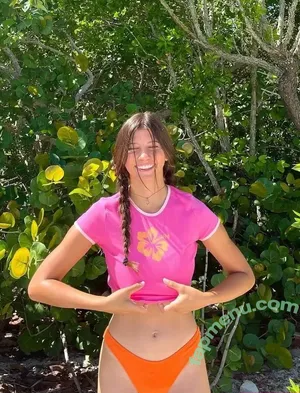 ebakesgolf / erikabakerr / irlandasanchez nude photo #0079