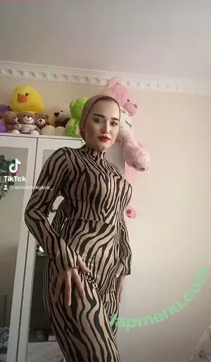  nude photo #0002