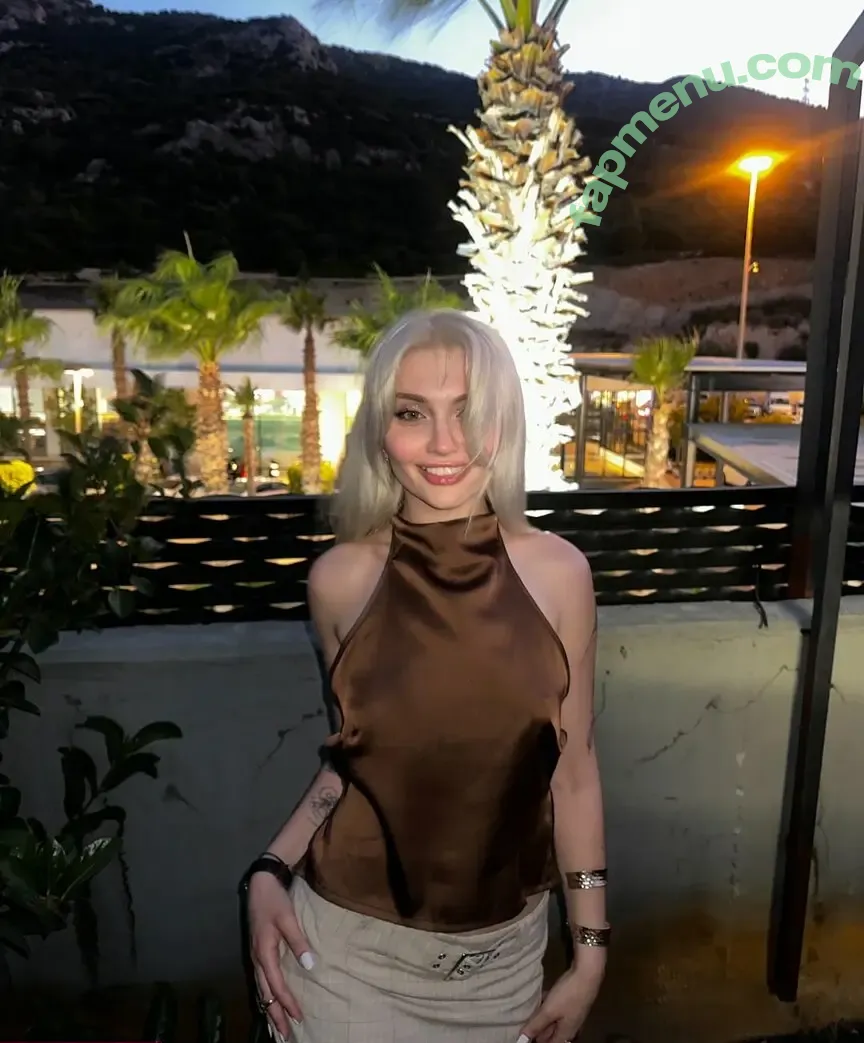 EdaMilka nude photo #0005 (Eda Eryurt / eda.eryurt)