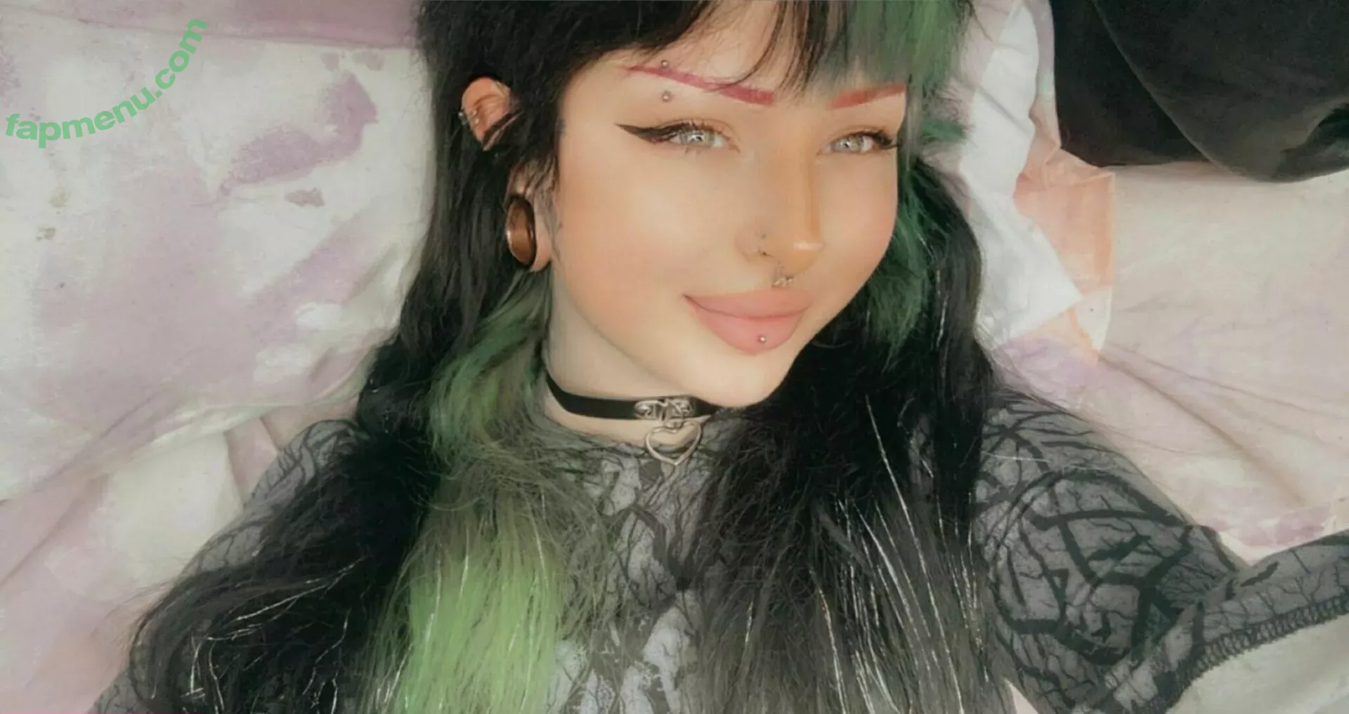 edenivyxo nude photo #0198 (edenivyxx)
