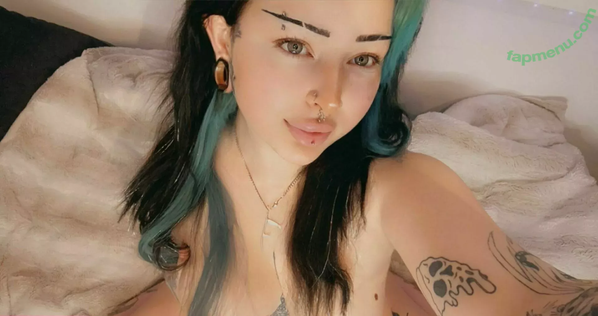 edenivyxo nude photo #0301 (edenivyxx)