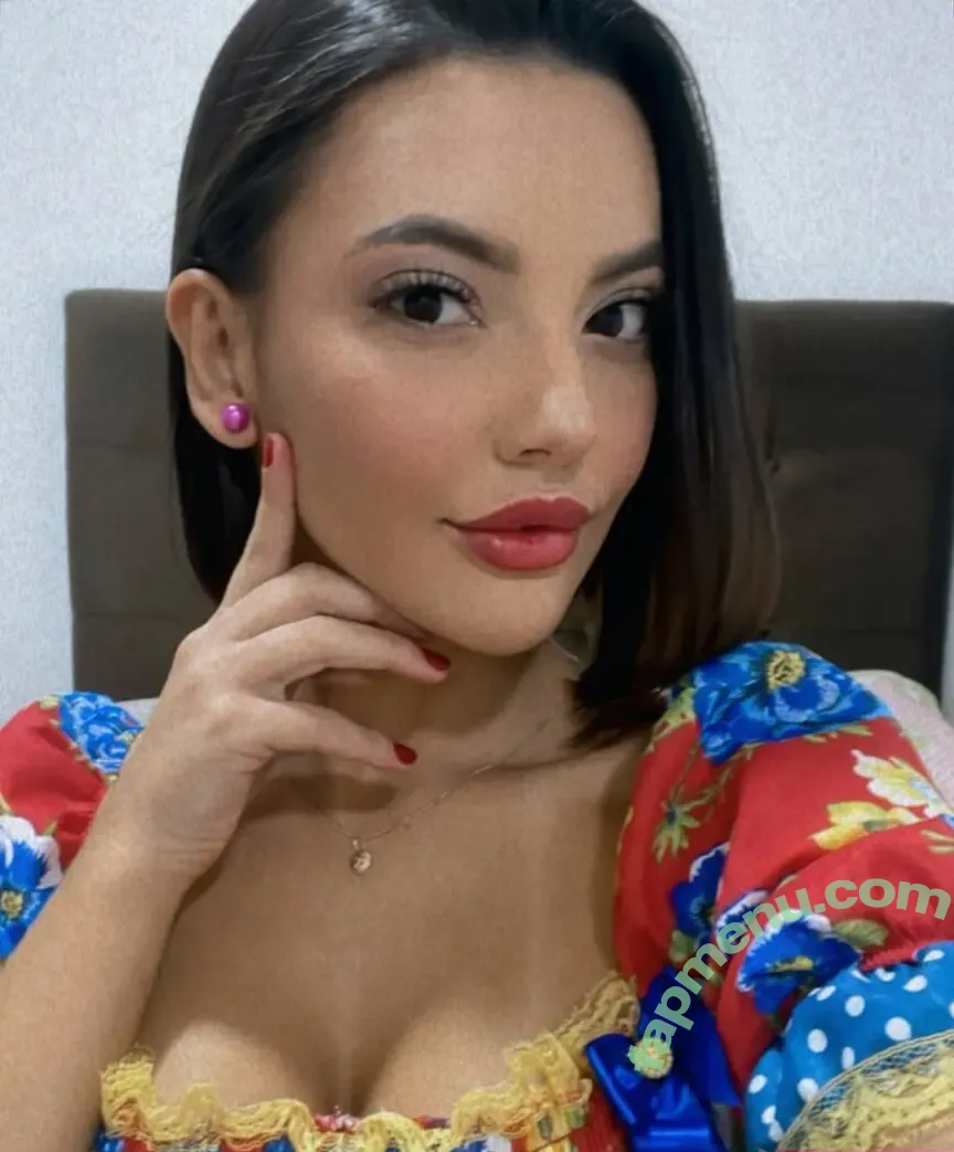 Eduarda Demetrio nude photo #0004 (aeduardademetrio)