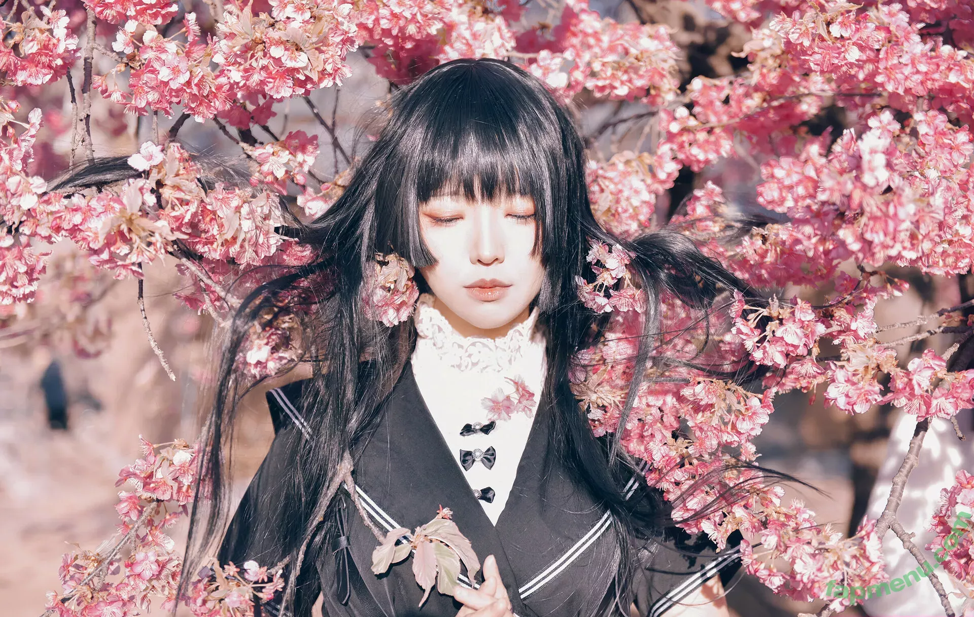 eeelyeee nude photo #1251 (Ely Cosplay / Ely_eee)