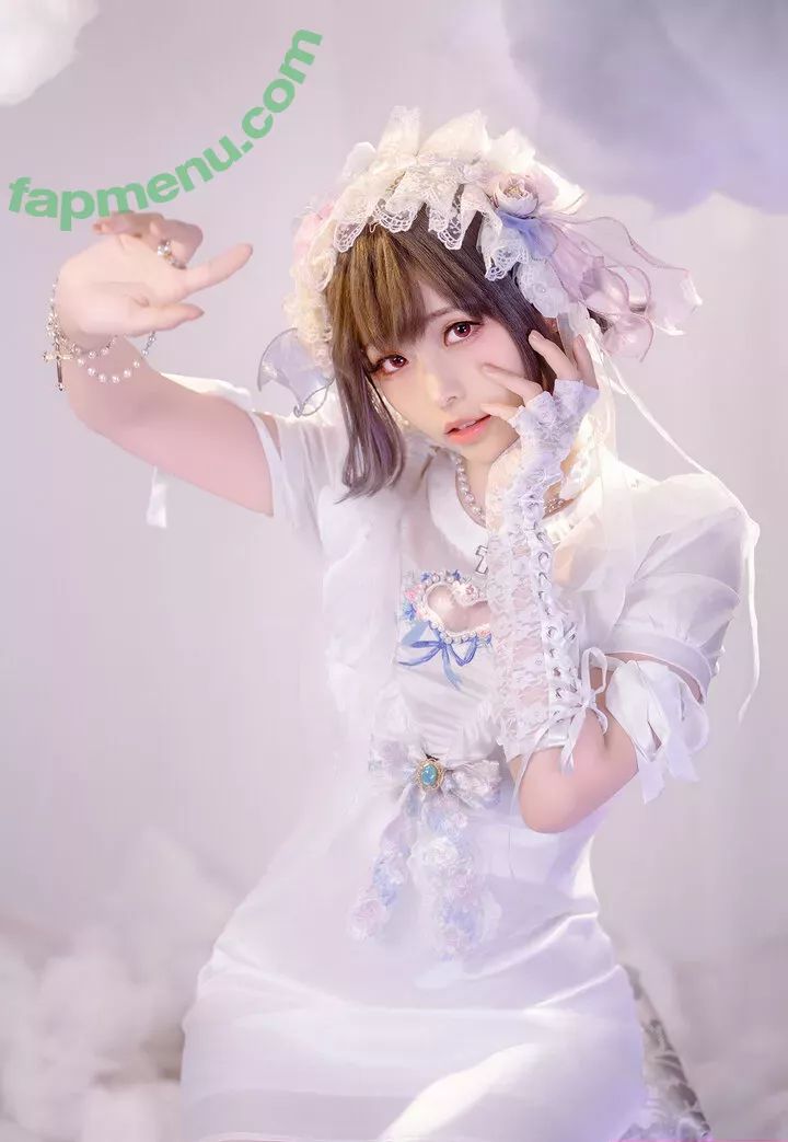 eeelyeee nude photo #1344 (Ely Cosplay / Ely_eee)