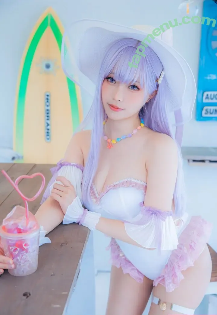 eeelyeee nude photo #1383 (Ely Cosplay / Ely_eee)