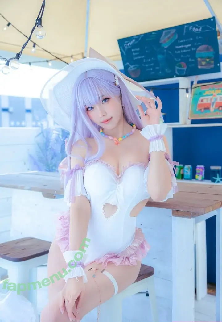 eeelyeee nude photo #1384 (Ely Cosplay / Ely_eee)