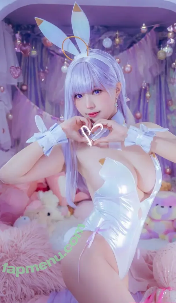 eeelyeee nude photo #1388 (Ely Cosplay / Ely_eee)