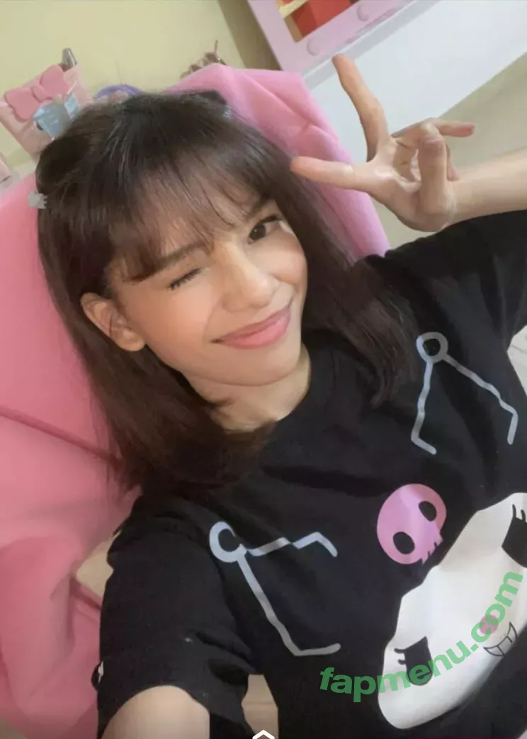 Eevee Enara nude photo #0003 (eeveenara / eeveenings)