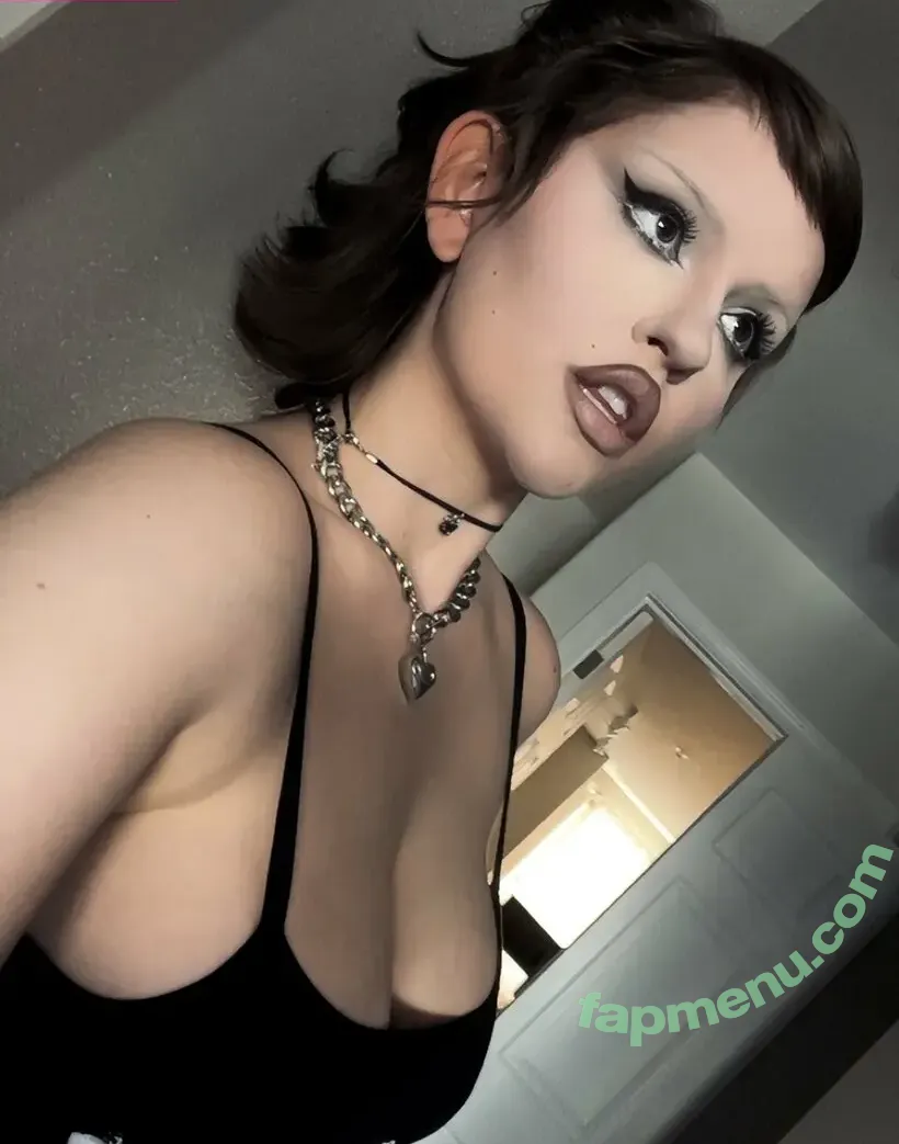 Ego Divinus nude photo #0074 (Egodivinus / Madi)