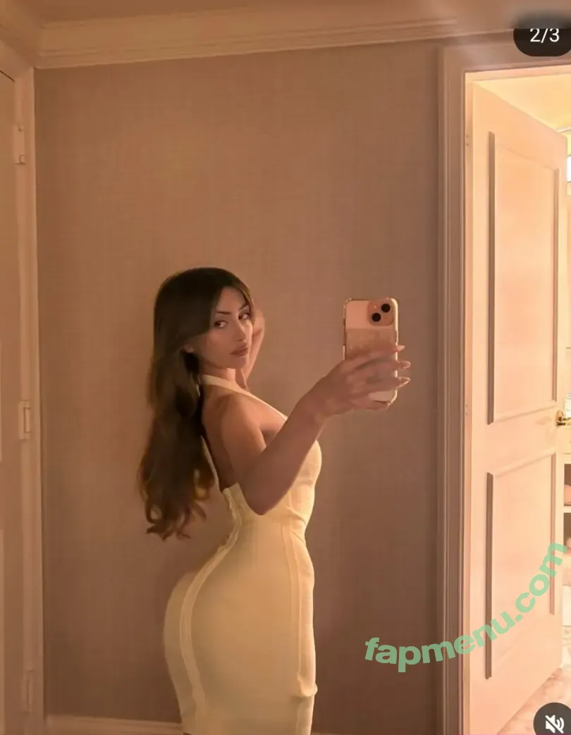 Ehcico nude photo #0002 (Ehcico)