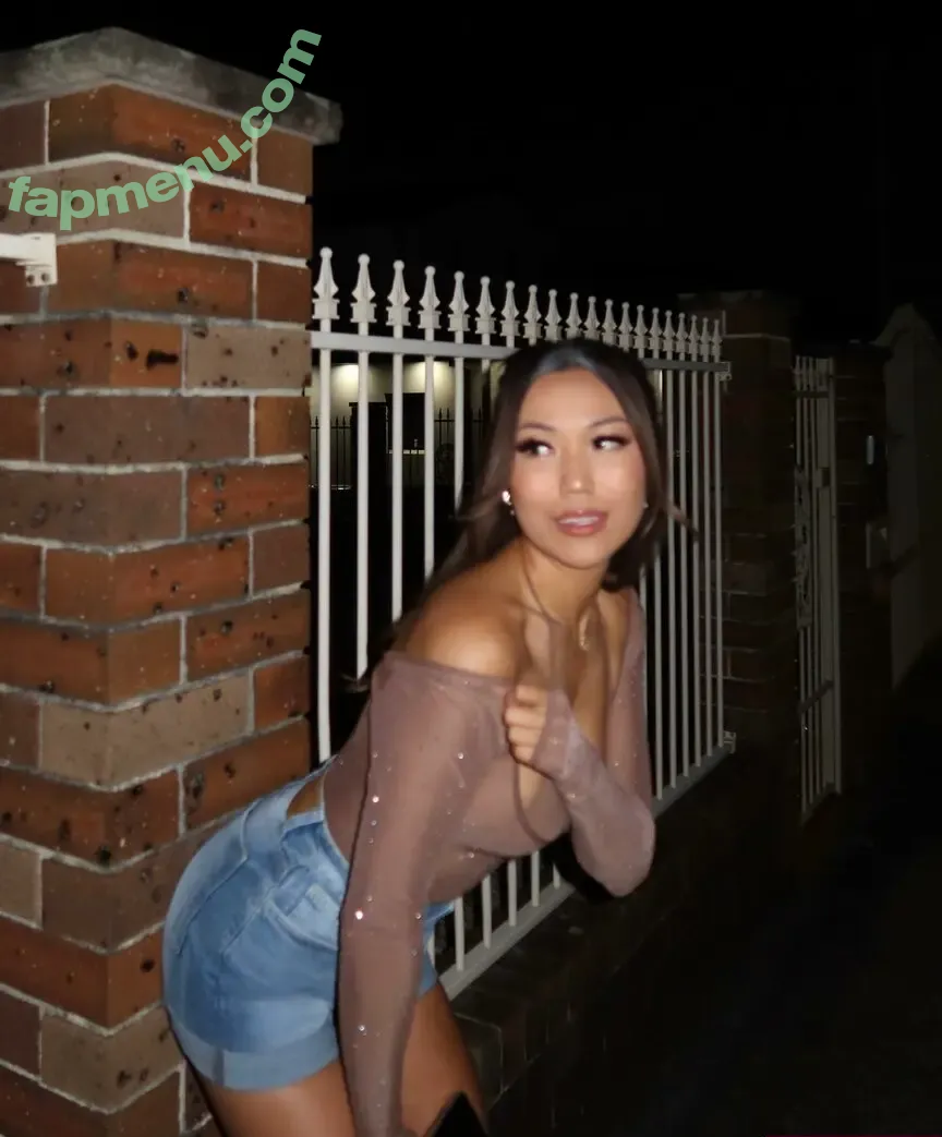 Elaine Wu nude photo #0002 (elainewxu)