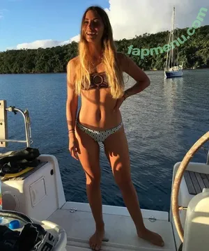 Elayna Carausu / Sailing La Vagabonde / elayna.carausu nude photo #0079