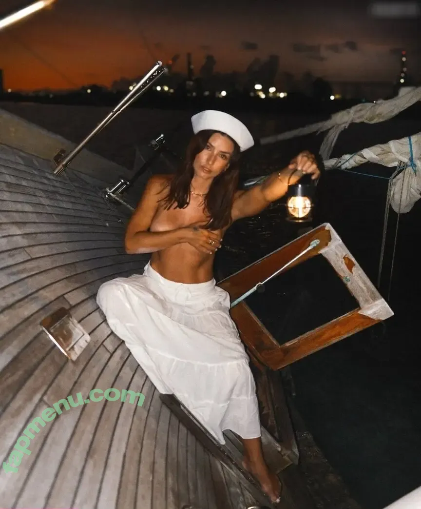 Elayna Carausu nude photo #0067 (Sailing La Vagabonde / elayna.carausu)