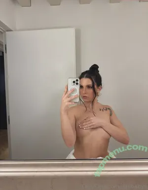 nude photo #0002