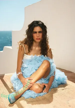  nude photo #0001