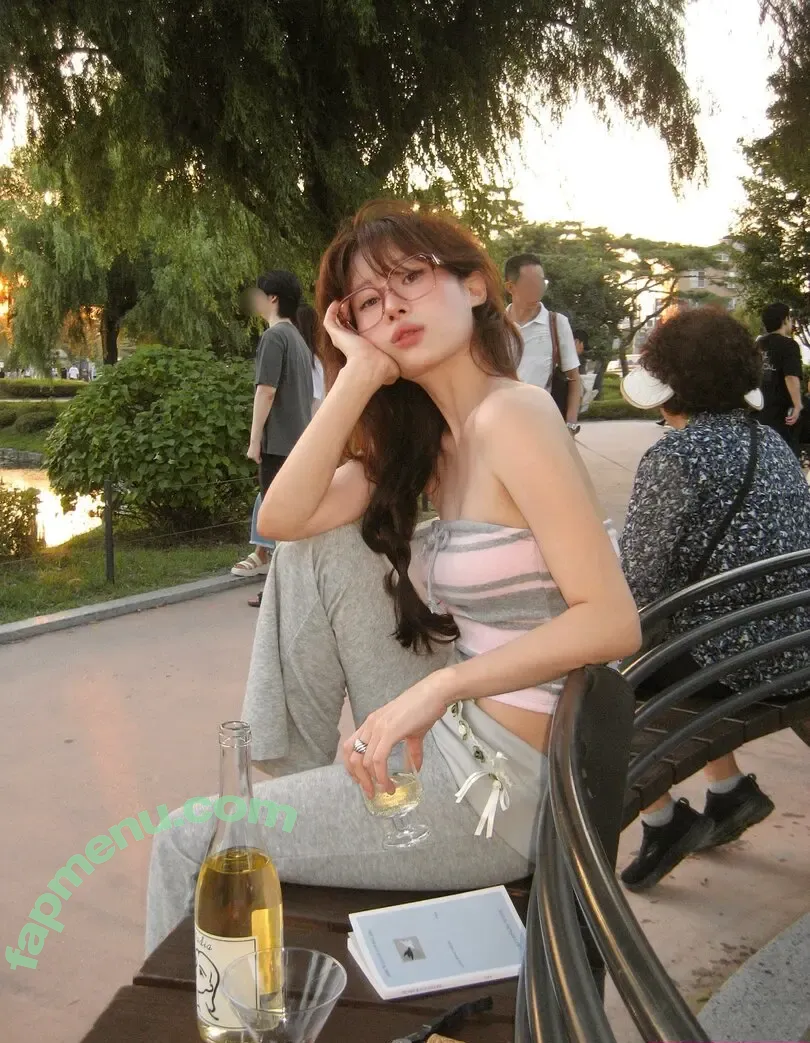 elfin_prairie nude photo #0051 (elfin_prairie)