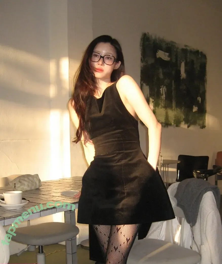 elfin_prairie nude photo #0085 (elfin_prairie)