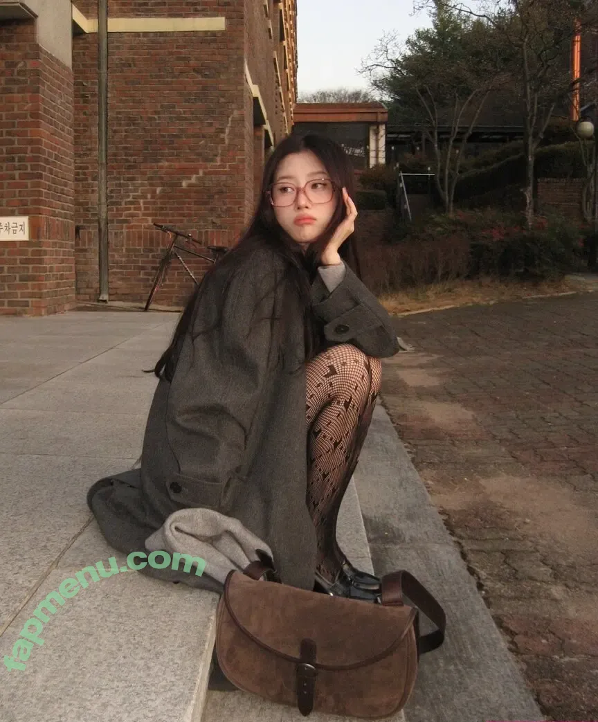 elfin_prairie nude photo #0113 (elfin_prairie)