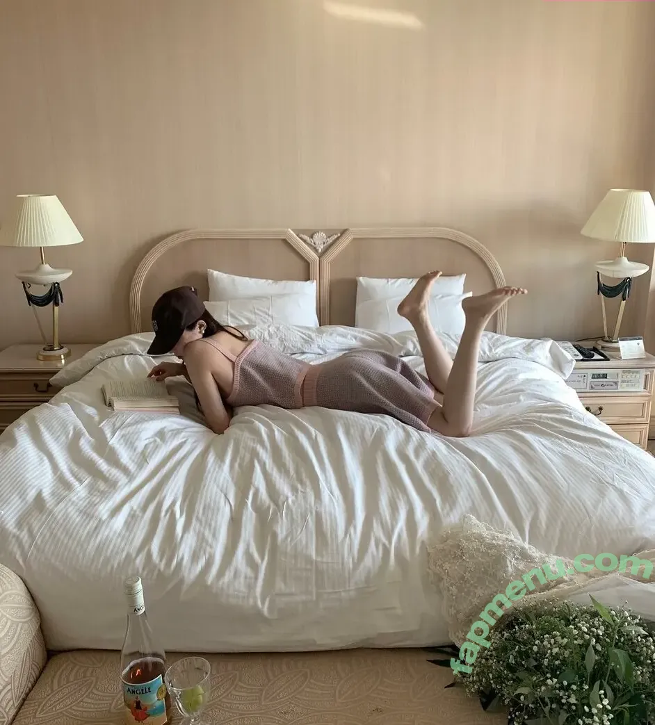 elfin_prairie nude photo #0149 (elfin_prairie)