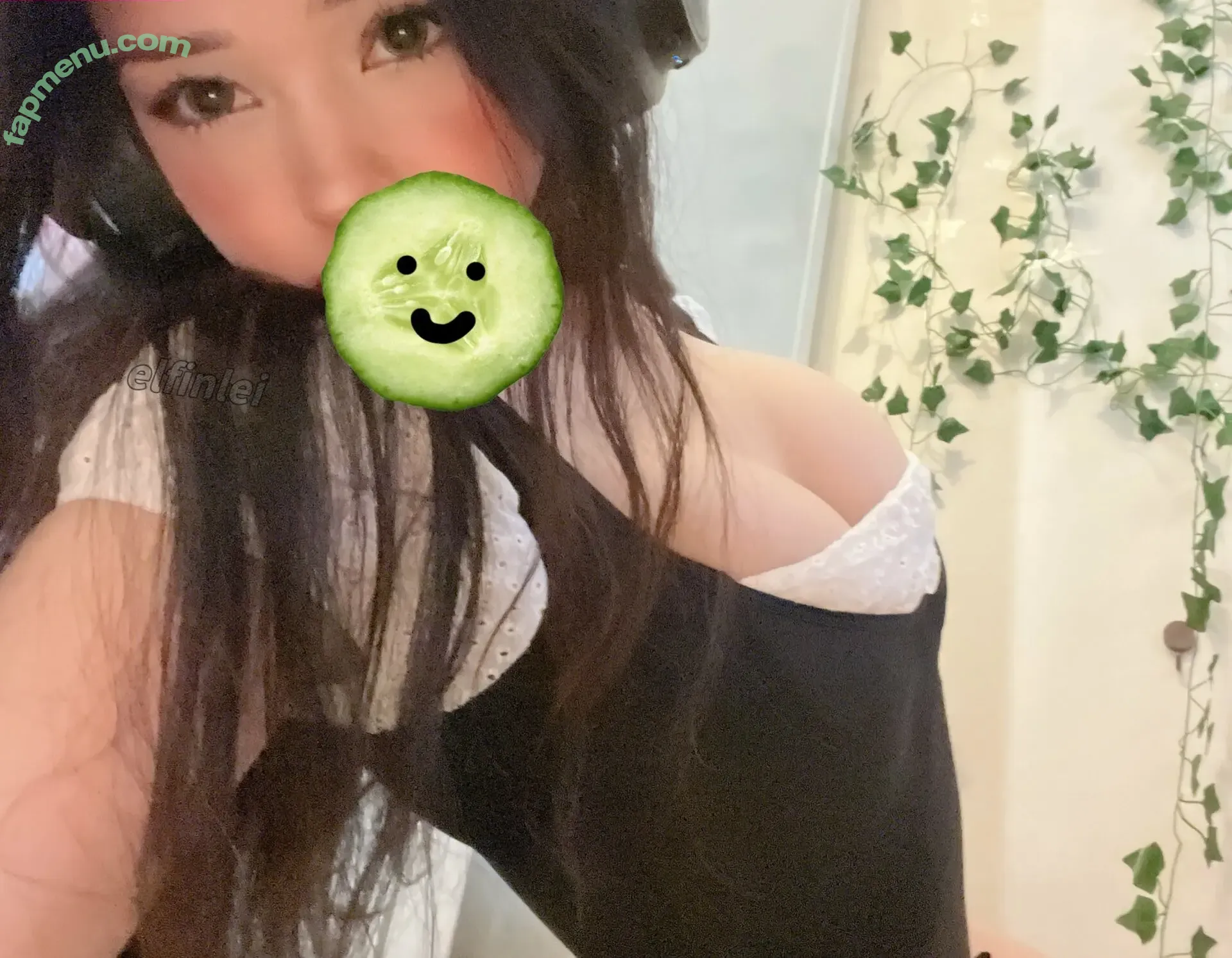 elfinlei nude photo #0157 (elfin__f / hot_elfie / leila ୨୧ / sunnielei)