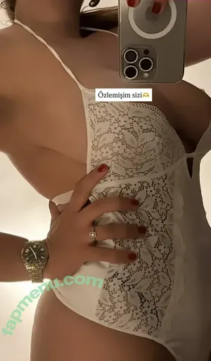 Elif Karaarslan / elifkaraarslan_17 nude photo #0298