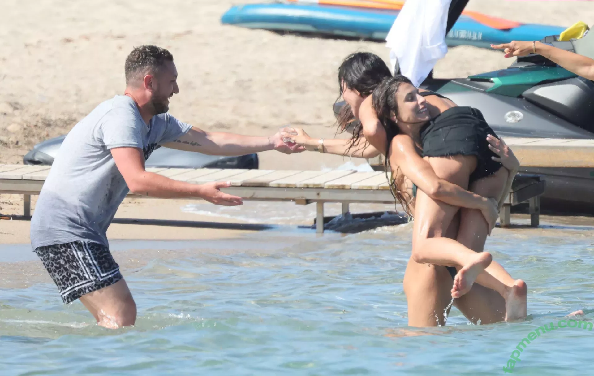 Elisabetta Canalis nude photo #0704 (JustElisabetta / littlecrumb_)