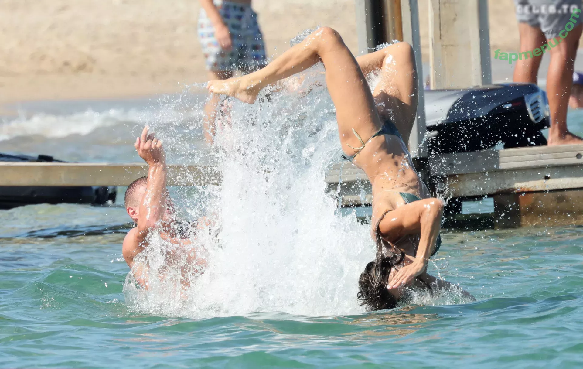 Elisabetta Canalis nude photo #0706 (JustElisabetta / littlecrumb_)