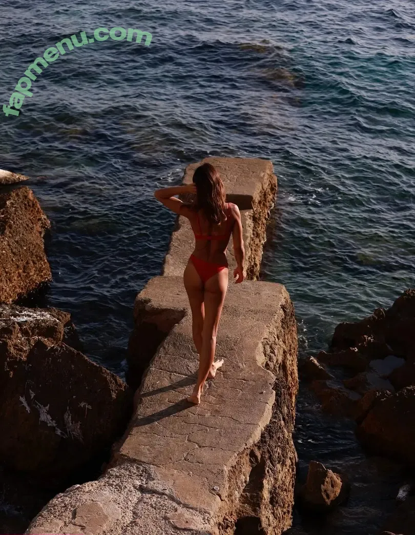 Elisabetta Canalis nude photo #1634 (JustElisabetta / littlecrumb_)