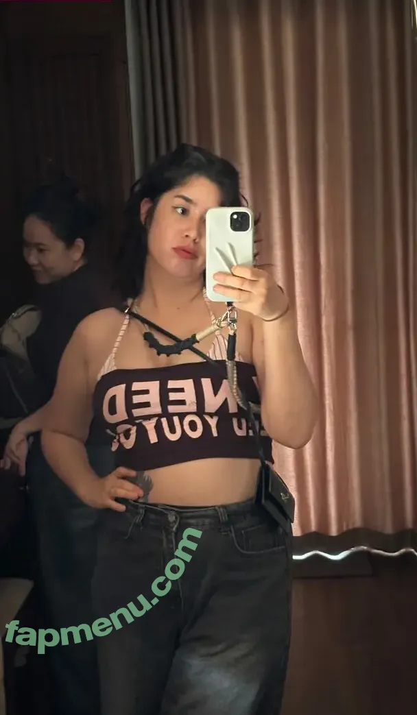 Elise ASMR nude photo #0090 (Elise Tran / Elise's Garden / reel)