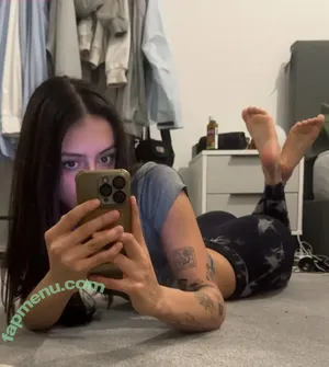 Elisha Walbyoff / elishawalbyoff / feetpicgyal / leashhaaa nude photo #0058
