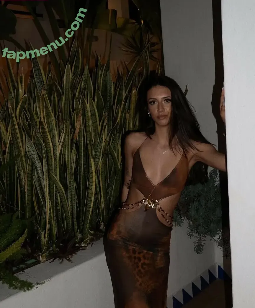 Elisha Walbyoff nude photo #0023 (elishawalbyoff / feetpicgyal / leashhaaa)